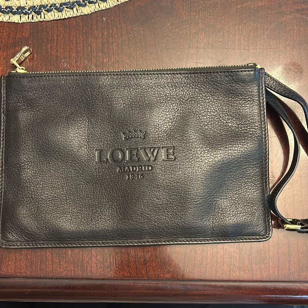 Loewe small clutch- dark brown